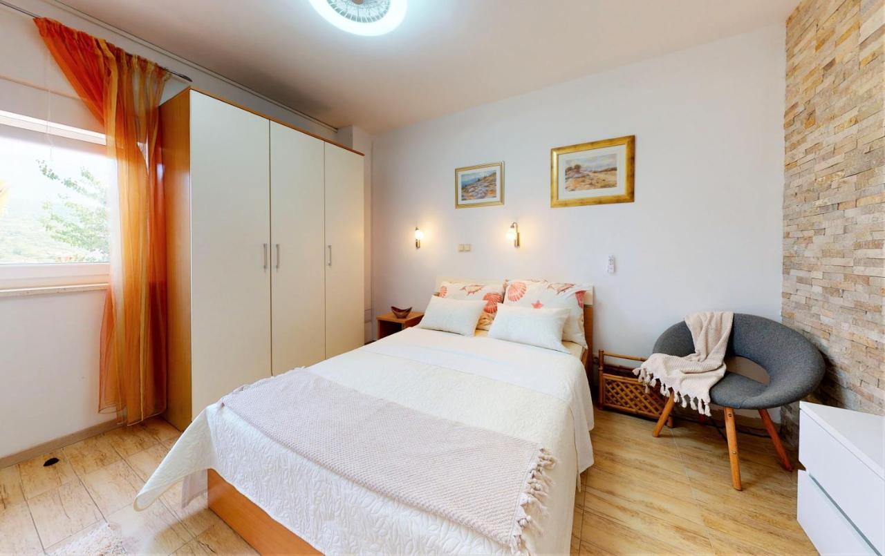 Apartments Silva 슬라티네 외부 사진