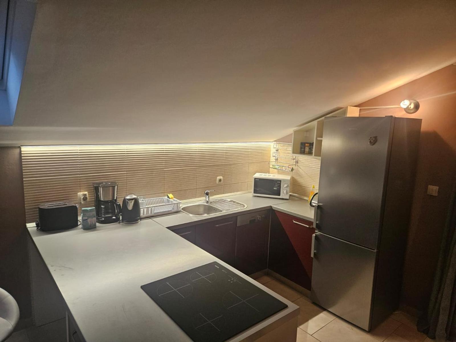 Apartments Silva 슬라티네 외부 사진